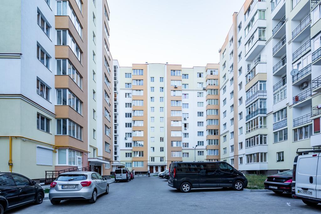 Apartments On The Square Of Prince Svyatoslav إلفيف المظهر الخارجي الصورة